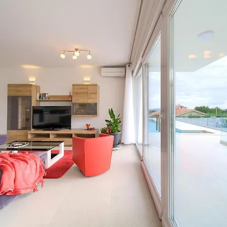 Apartment Helines*****