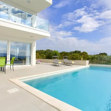 Apartmán Helines***** Linardići